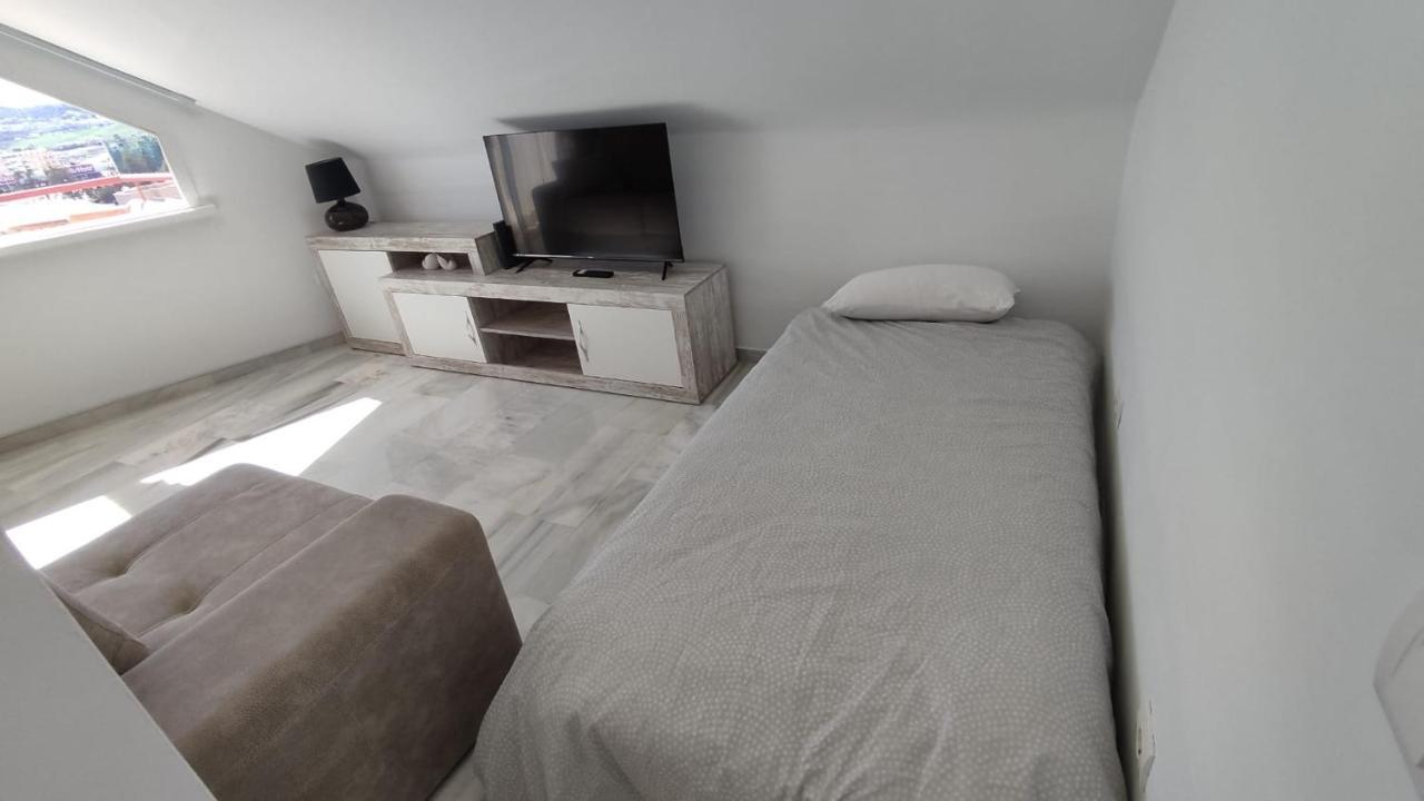 Apartamentos La Casa De Bebita 丰希罗拉 外观 照片