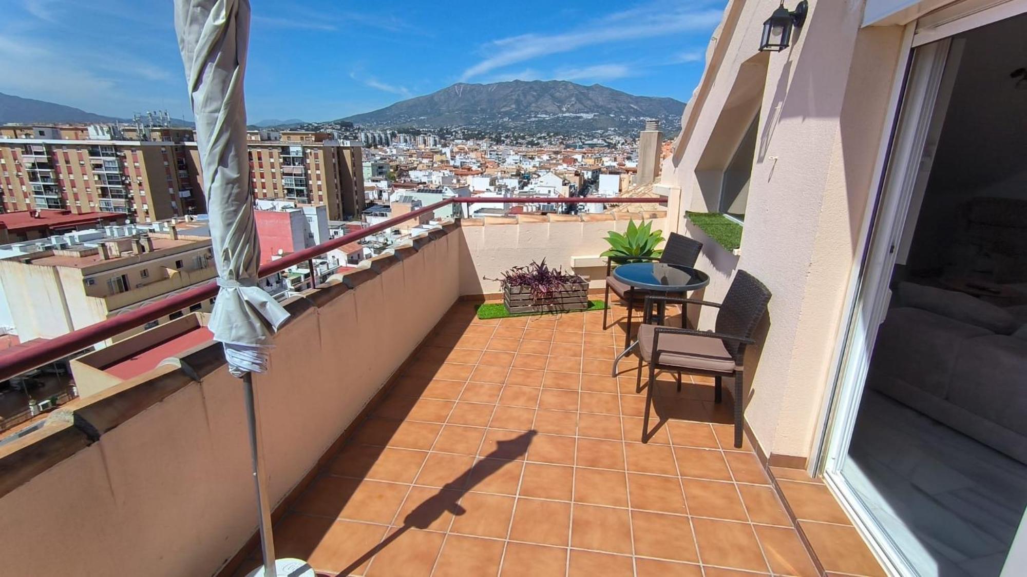 Apartamentos La Casa De Bebita 丰希罗拉 外观 照片