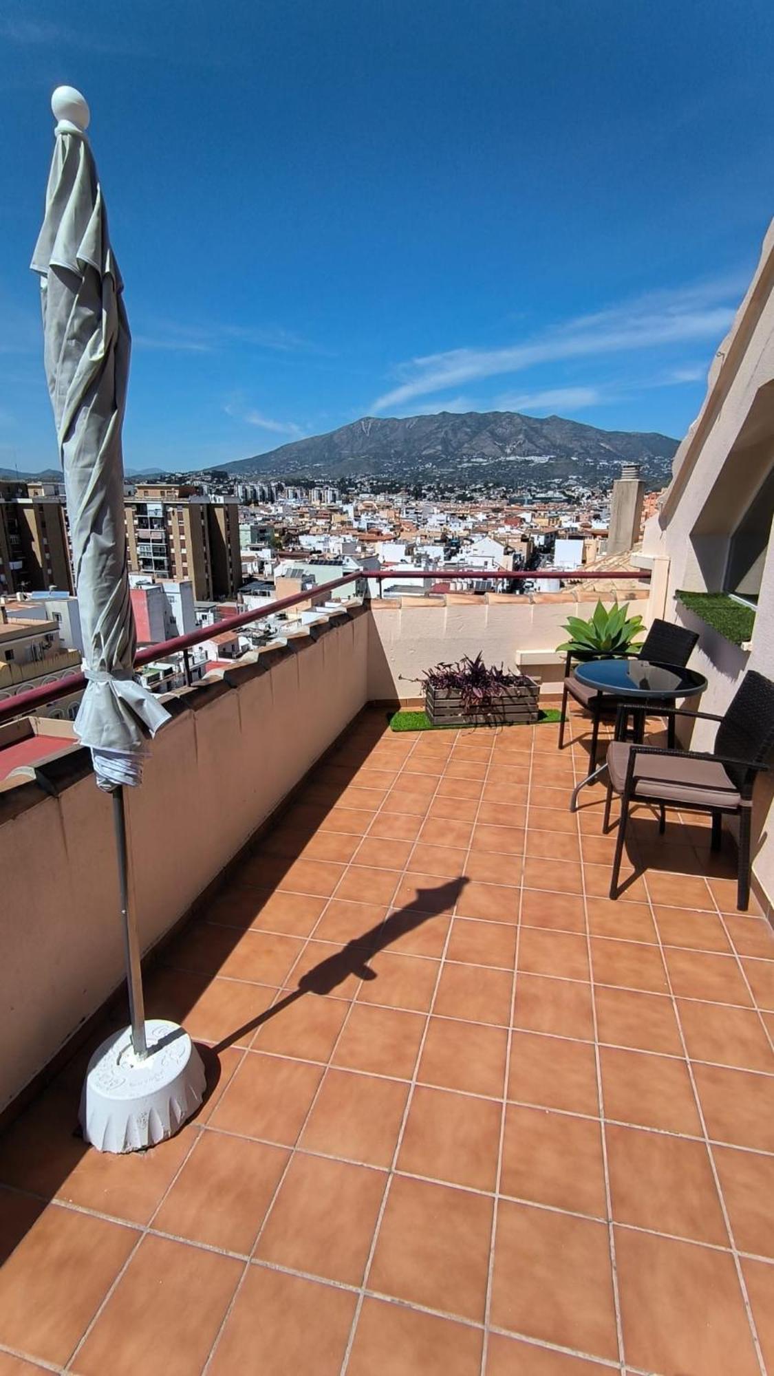 Apartamentos La Casa De Bebita 丰希罗拉 外观 照片